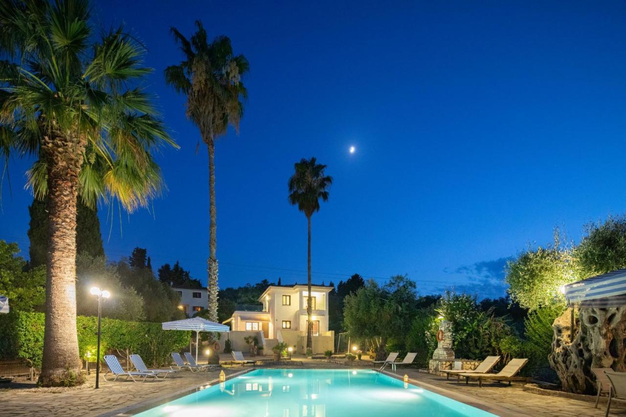 Villa Lianolia Peritheia Esterno foto