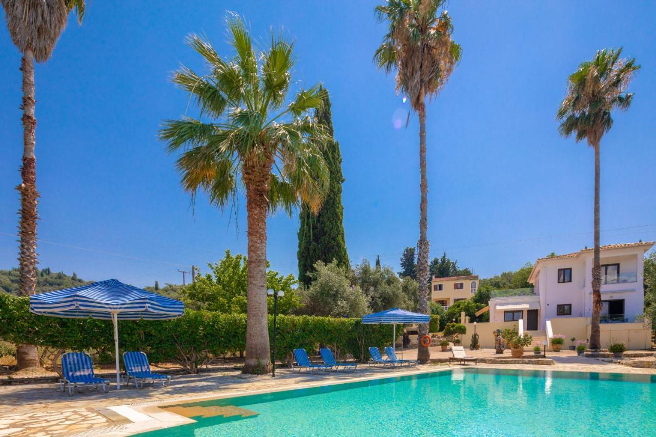 Villa Lianolia Peritheia Esterno foto