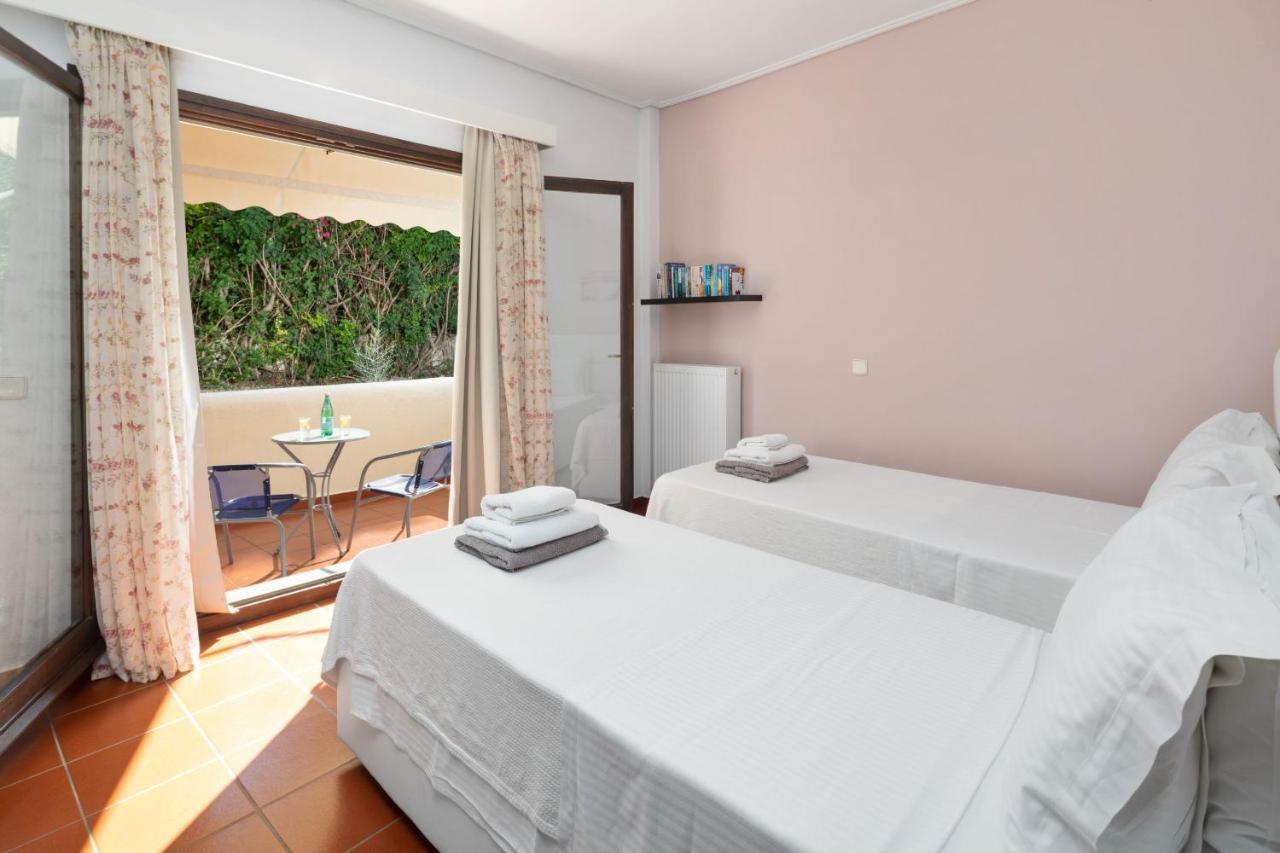 Villa Lianolia Peritheia Esterno foto